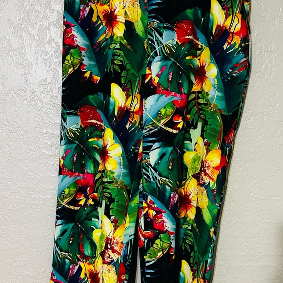 Sassy Jones- Floral Women's Jacket/Pants SUIT🔥🔥🔥 - Picture 4 of 8